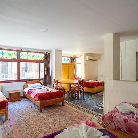 Venus Hotel Luxor 日本人 大歓迎 Exteriör bild