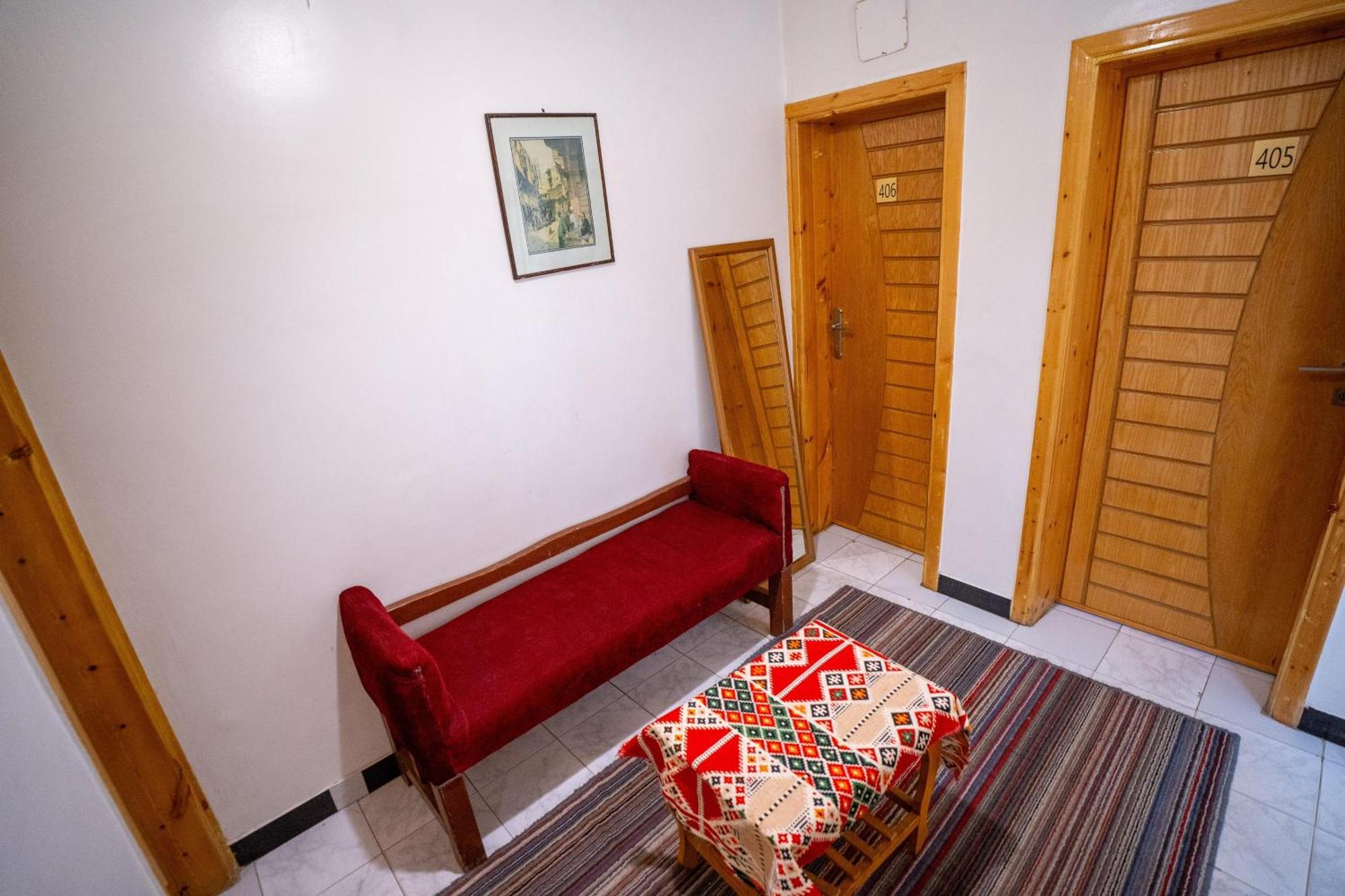Venus Hotel Luxor 日本人 大歓迎 Exteriör bild