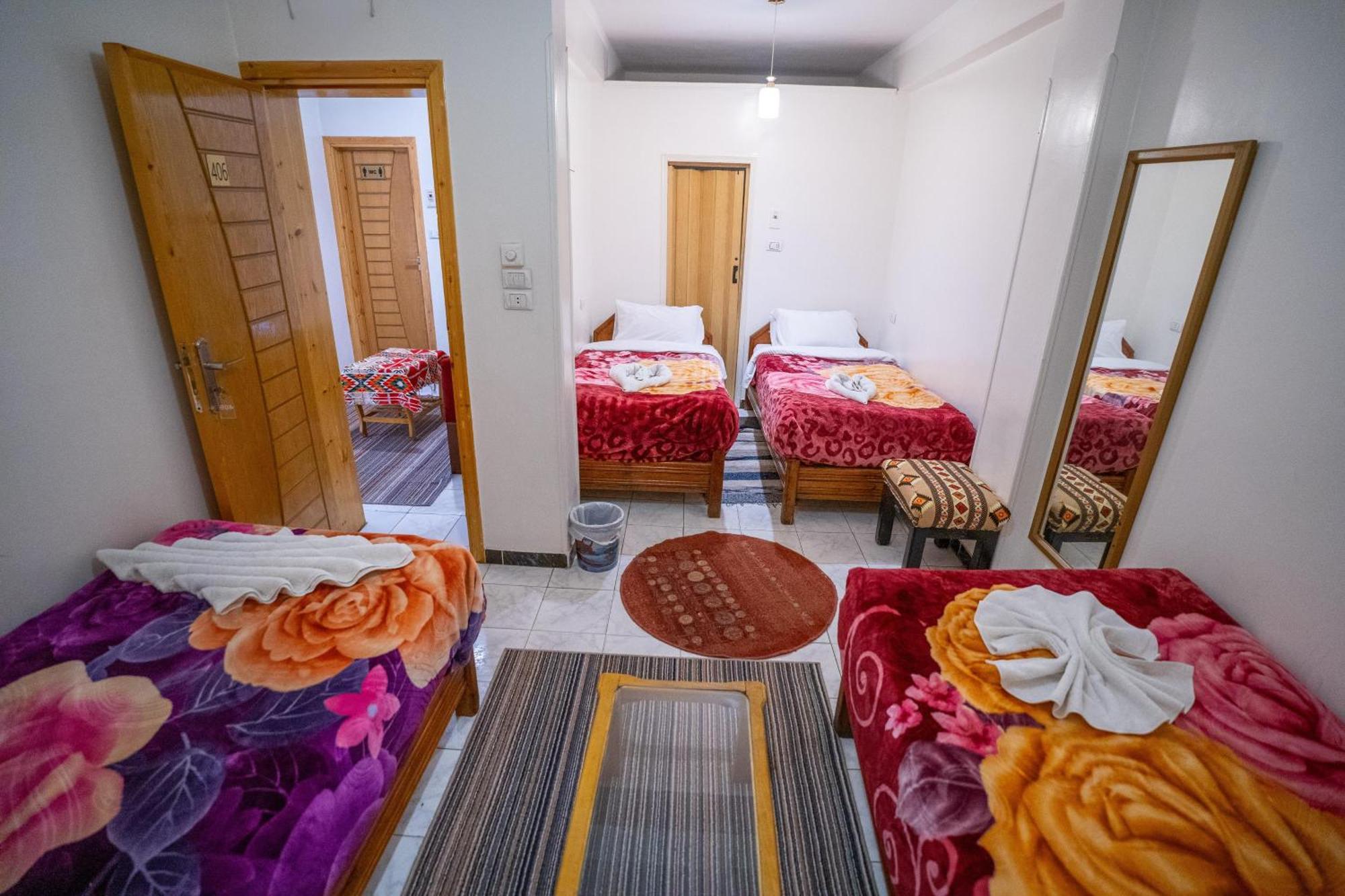 Venus Hotel Luxor 日本人 大歓迎 Exteriör bild