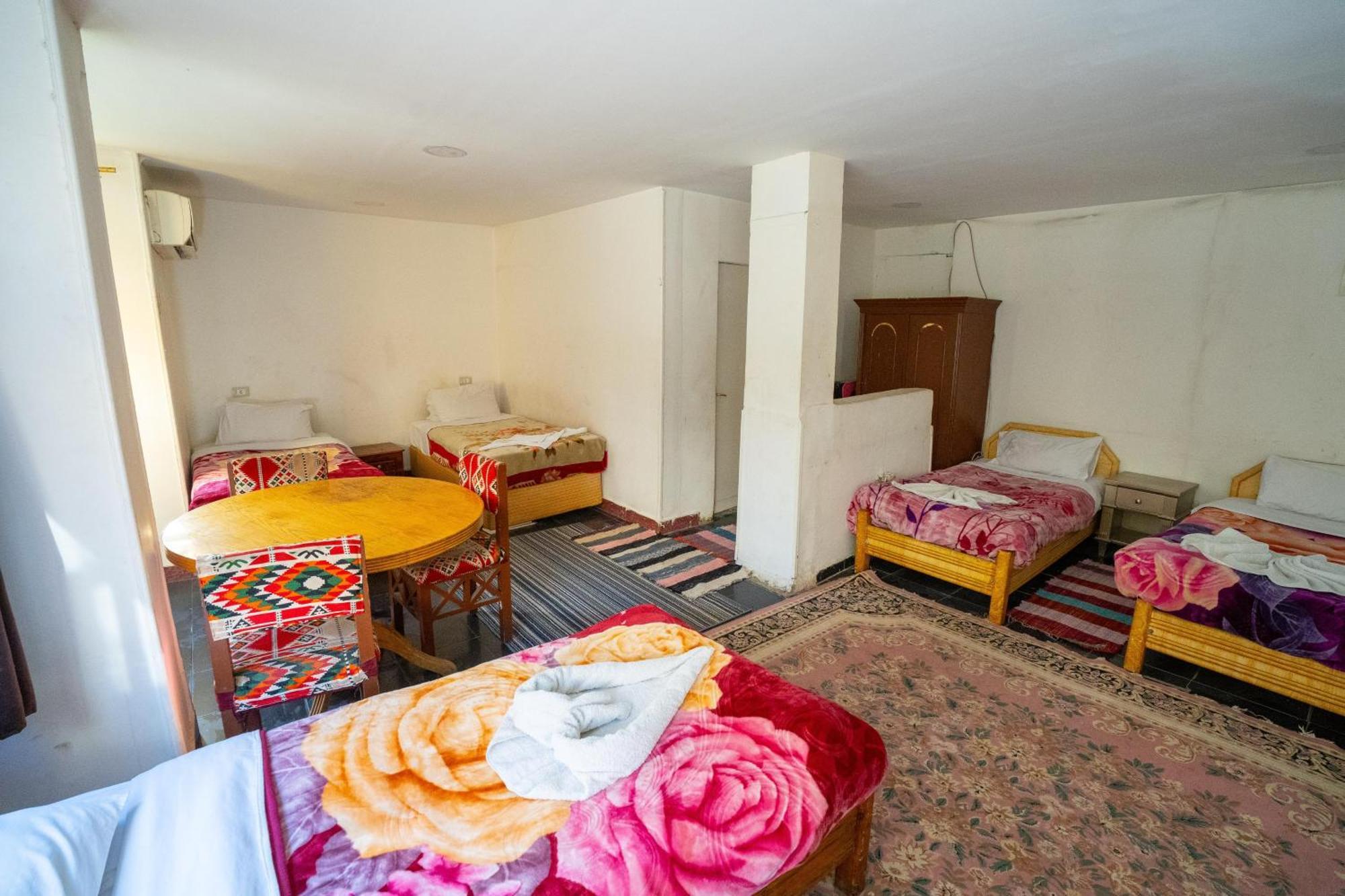 Venus Hotel Luxor 日本人 大歓迎 Exteriör bild